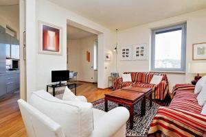 Saint Peters Bright Apartment | Romeloft