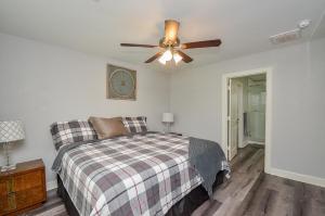 House 3 years old, Close to mall, Restaurants, IAH