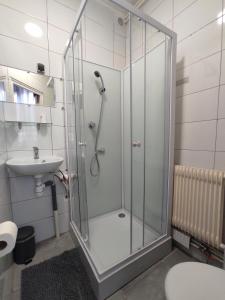 Hotels Hotel Le Bon Moine : Chambre Familiale