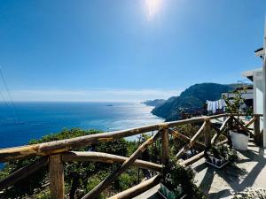 YourHome - White House Giò