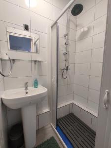 Hotels Hotel Le Bon Moine : photos des chambres