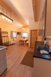 Chaty pod lesom Oščadnica