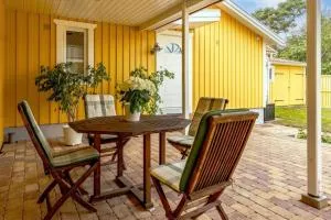 Tylösand guesthouse 300m from ocean & golf course - Haverdal