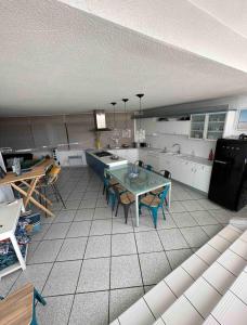 Appartements Roof top piscine chauffee 7 pers wifi : photos des chambres