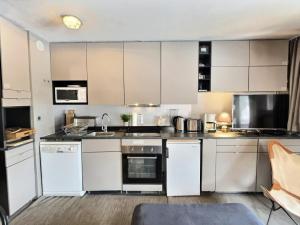 Résidence Rond-point Des Pistes Iii - Agréable appartement 3 pièces duplex pour 6 personnes situé à Val d’Isère, skis aux pieds et à 500m du centre du village, navett MAE-6556