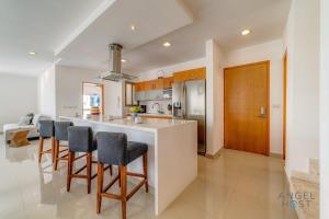 NEW Sunlit Stay Private Roof Terrace BBQ SpaTub