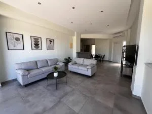 Karamela Apartment - Kambánion