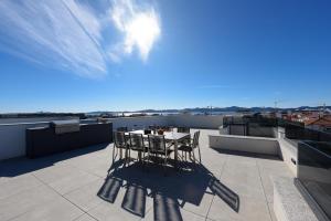 FUX Penthouse Whirlpool Meerblick Zadar