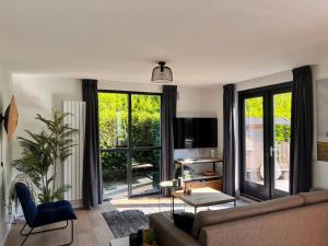 Vrijstaande 6 persoons Bungalow hottub en pizzaoven op vakantiepark