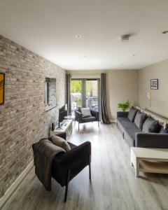 Belfast Quarters: Modern City Centre Hub 3 Bed