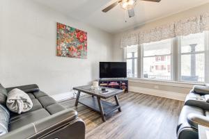 New York Vacation Rental about 1 Mi to Niagara Falls!