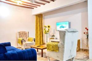 Palmers Diani-3bedroom beach house