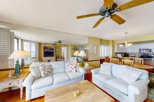 Little Big House at Windy Hill