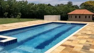Casa de Campo Ideal para Famílias e Amigos - 塞萨里乌兰日