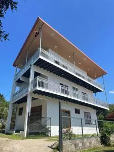 Casa Linda Vista Hermosa casa entre las Montanas piso 2 - Alto del Roble