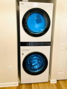 Pool view condo at Palms of Destin