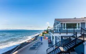 Qualicum Beach Ocean Suites - Hilliers