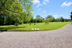 B&B / Chambres d'hotes La Villa Mirabelle 2min d-Arromanches-les-Bains : photos des chambres