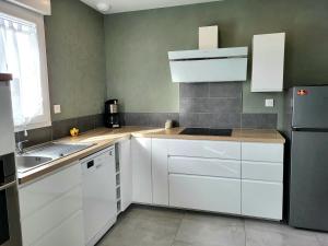 Maisons de vacances L-Aloe, une jolie maison de bord de mer : photos des chambres