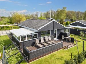 5 person holiday home in Juelsminde-By Traum