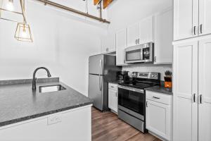 Brick & Bed, Riverfront Lofts in Saint Louis