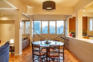 localização perfeita a 200 metros da praia de Ipanema