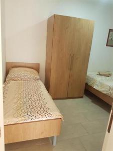 Apartments with parking space Vir - Torovi - Vir - Pedinka, Vir - 22373