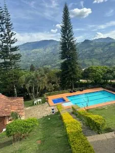 FINCA VILLA LORA GIRARDOTA - 圣佩德罗