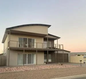 Seaside Serenity Ultimate Golf and Beach Escape - Weetulta