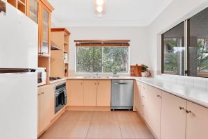 Lotus Lakes - Resort Style Living