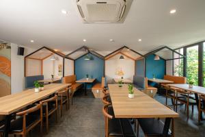 FIRST Studio Hotel Da Nang