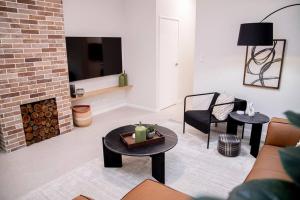 Stunning Northbridge Townhouse W Off St Parking