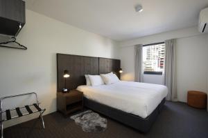 East Perth CBD Apartment close to The Swan River