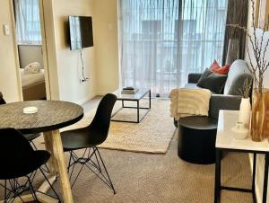Prime Location 1 Bdr Apt in Perth