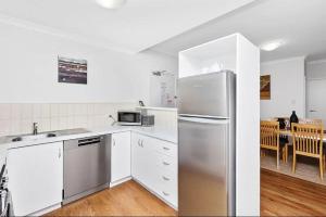 Executive Apt - 2BR 1BA w Parking