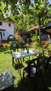 Eagles Nest Beach Resort