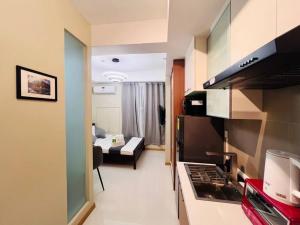 1BR Condotel Suite at Sunshine100 City Plaza #SS06