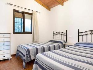 Casas Antonio-piscina privada y BBQ