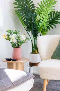 Gateway to Hagley park - 2 bed wcarpark