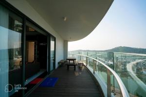 Comzy Ha Long Homestay