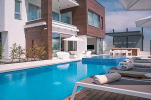 Vivo Mare Beachfront Villas - Vista - 4hvězdičkové hotely ve městě Ayia Napa