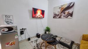 Gees Hidden Gem Apartment in Mombasa CBD - Parking