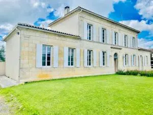 Villa de charme au milieu des vignes - Courpignac