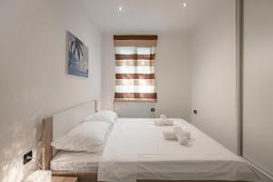 Quiet City Apartment Dexa - Happy Rentals