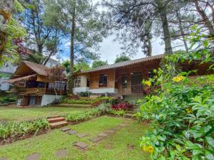 Biệt Thự (Villa)