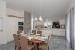 Villa Mira Mel mit privaten Pool - Makarska Exklusiv