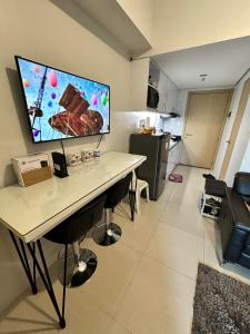 SMDC Grass Residences Tower 4 Bedroom w Balcony