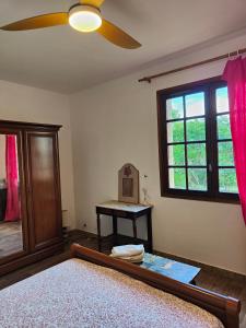 Maisons de vacances Maison de campagne piscine et jardin privatifs pres de la plage : photos des chambres