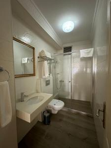 Deluxe Quadruple Room - Annex room in Kupeli Hotel