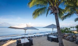 Fiji -Whyndham - Beachfront Resort- Denarau Island